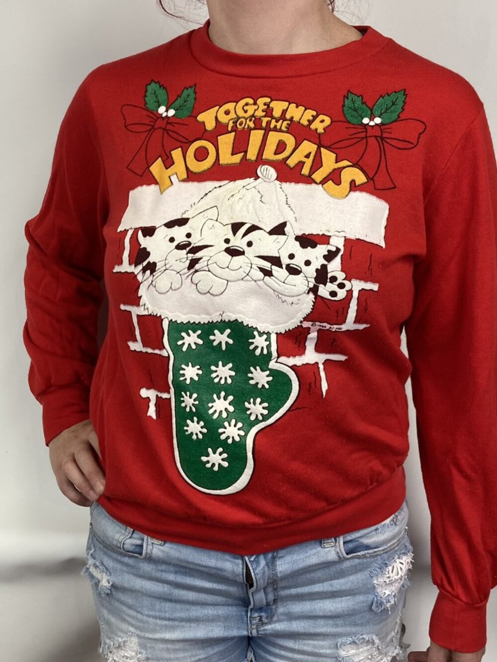 VTG 80s Xmas Crew Sweatshirt Adult M Tacky Ugly Gaudy Tiger Cat Kitten Stockings
